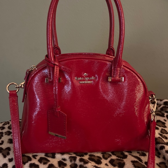 kate spade Handbags - Kate Spade crossbody